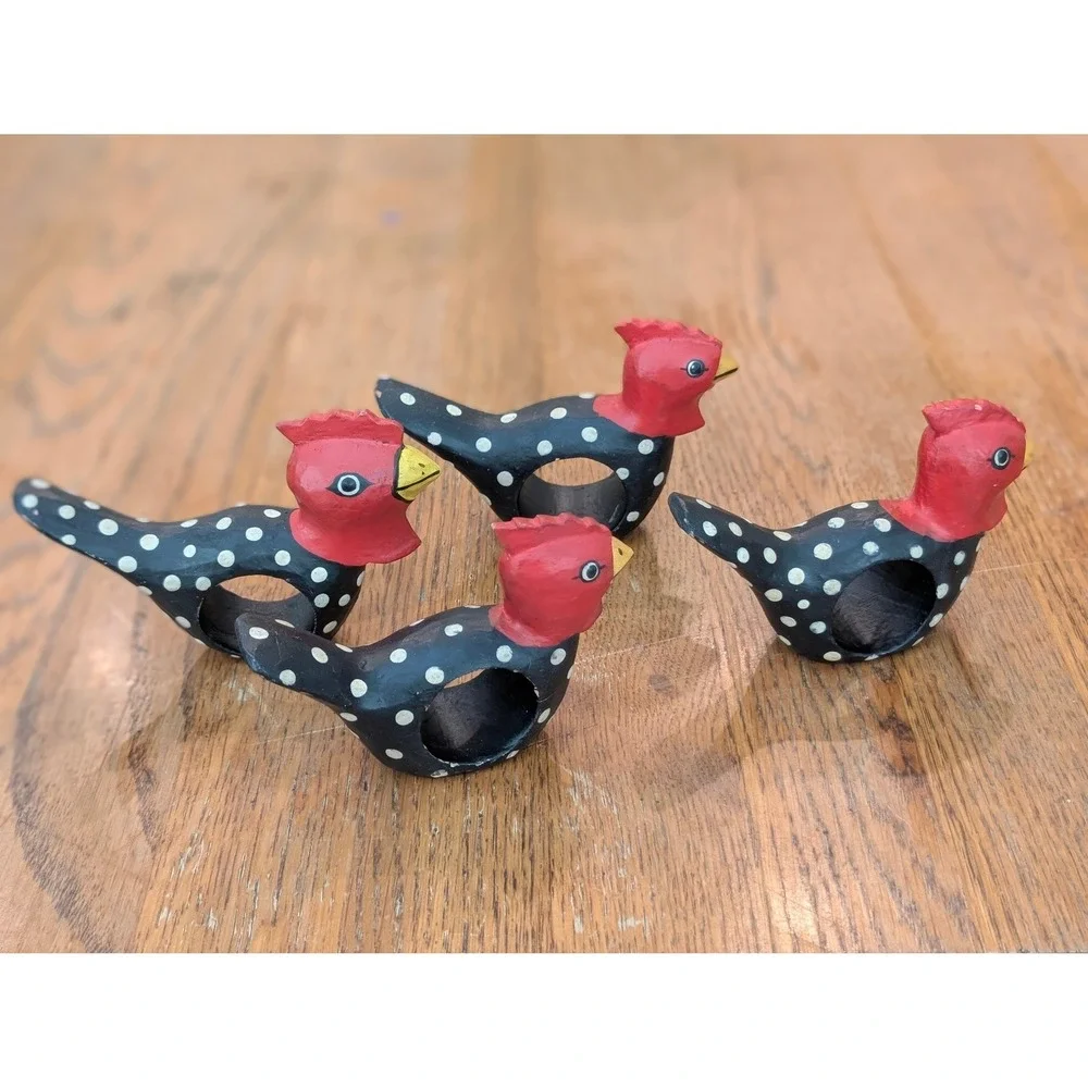 Vintage‎ Hand Painted Wooden Chicken Napkin Rings 4 Black Polka Dot Folk Art